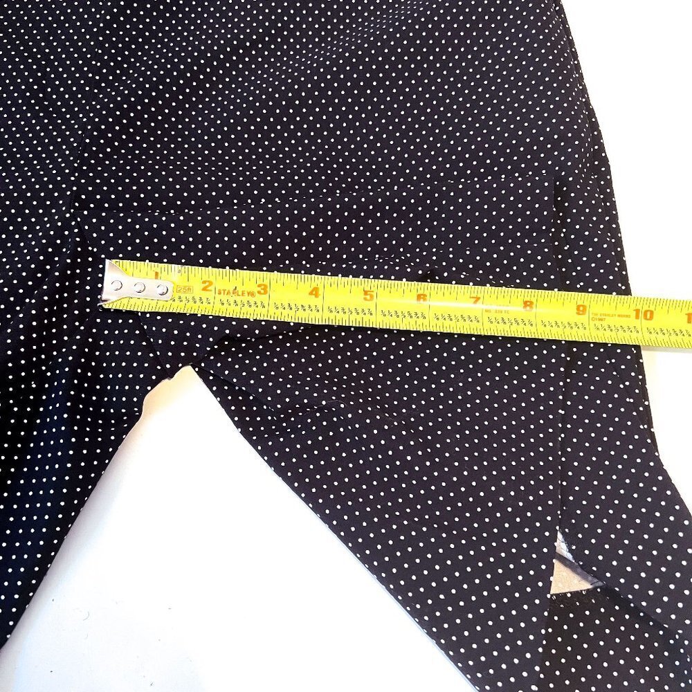 Hilary Radley Women’s Bermuda Pull-On Short 9" inseam - Picture 11 of 12